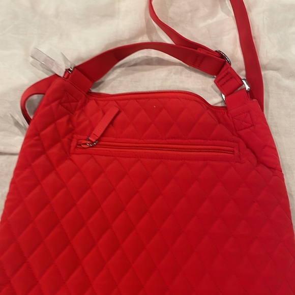 Red vera Bradley Crossbody NWT - Picture 4 of 5